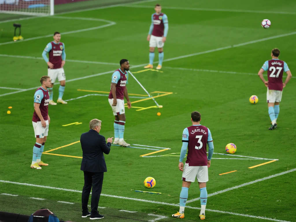 比‘最差曼联’更惨！这支英超老牌豪门怎么了？